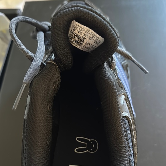 Adidas Black Sneakers Sporty Basketball Style